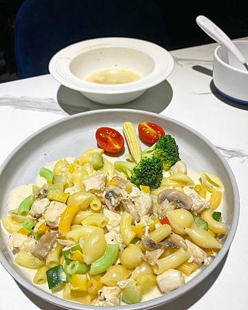 高質感親子餐廳首選-富爸爸餐飲會所.台北必吃.跨年.親子 高質感親子餐廳首選-富爸爸餐飲會所.台北必吃.跨年.親子