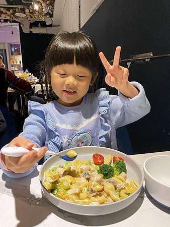 高質感親子餐廳首選-富爸爸餐飲會所.台北必吃.跨年.親子 高質感親子餐廳首選-富爸爸餐飲會所.台北必吃.跨年.親子