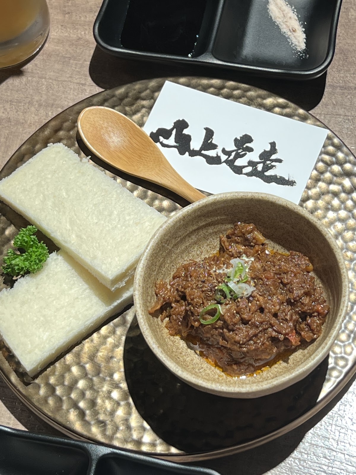 台北必吃燒肉推薦 I 台北日式無菜單燒肉 I 山上走走