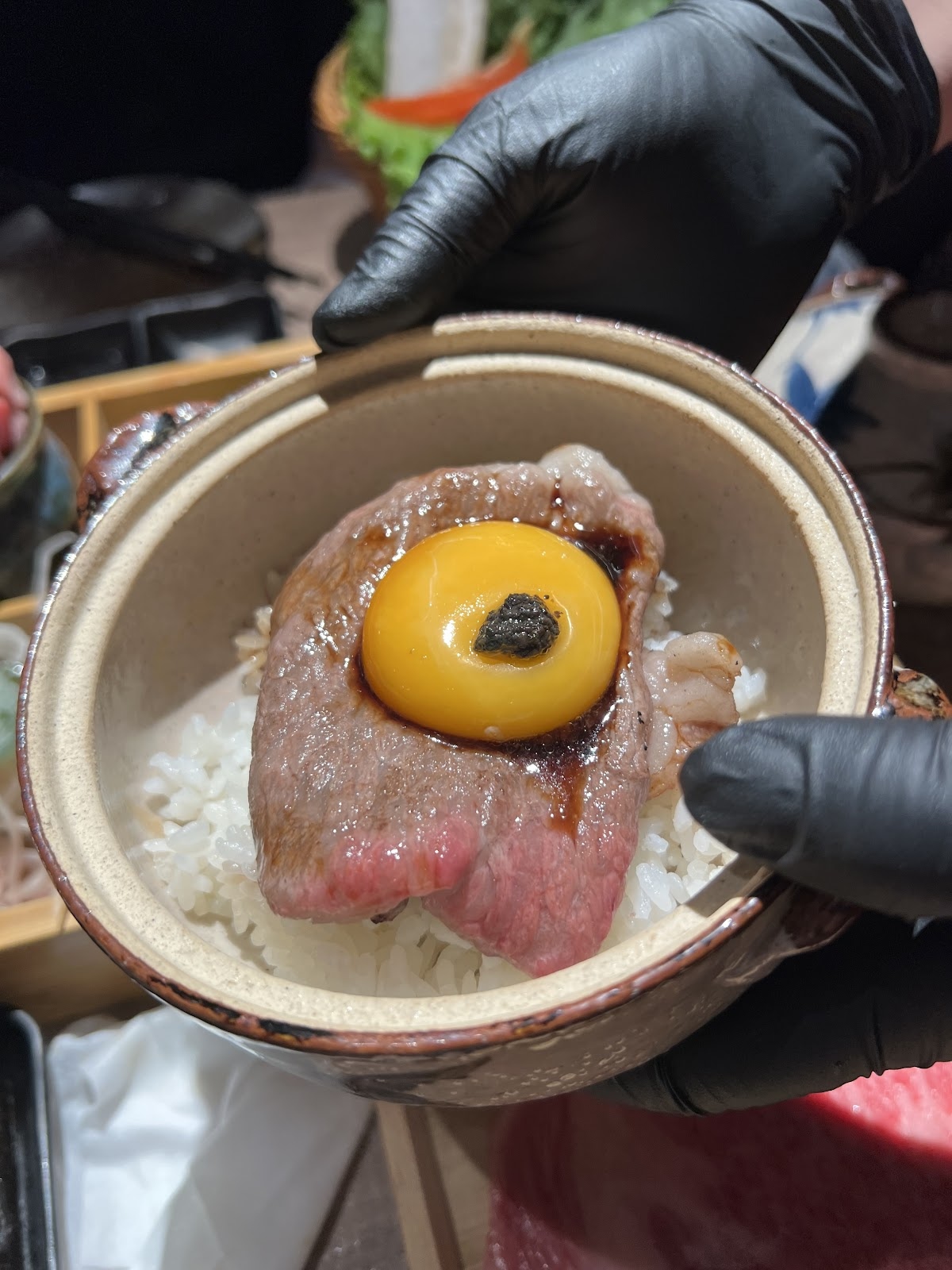 台北必吃燒肉推薦 I 台北日式無菜單燒肉 I 山上走走
