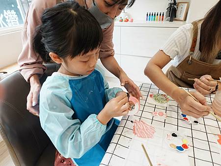 親子擴香石彩繪課程 / 台北親子手作課程推薦 / 聖誕節擴香