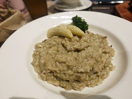 瀧厚炙燒熟成牛排 / 台北信義ATT店 / 台北信義區美食 