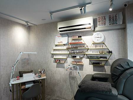 「A&A beauty salon」捷運雙連站/中山站 一站