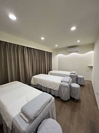 台北按摩推薦 / fun spa 精緻女子按摩會館 / 公館