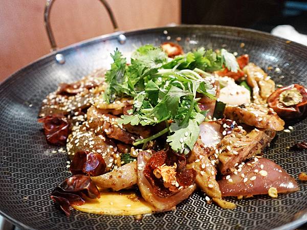 夜問長安串串擼串酒場 / 火鍋 / 熱炒 / 燒烤 / 串