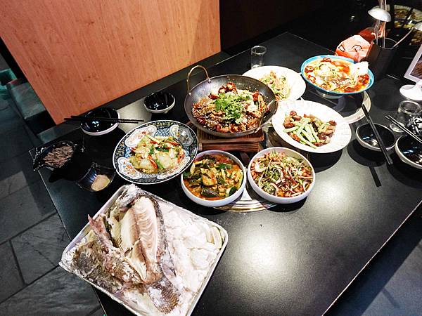 夜問長安串串擼串酒場 / 火鍋 / 熱炒 / 燒烤 / 串